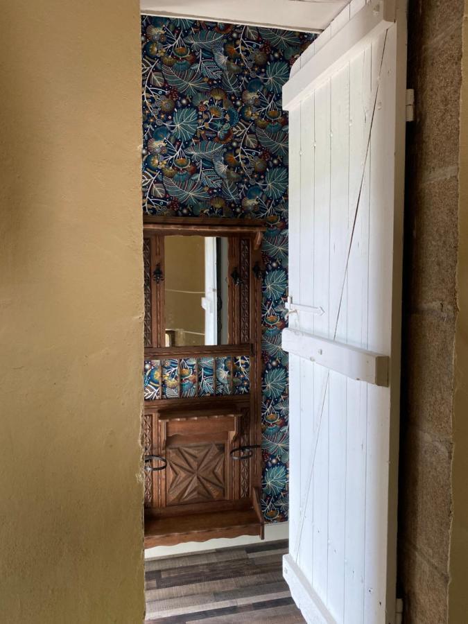 Chateau De St-Fulgent, Gite La Tour Saint-Fulgent Bagian luar foto